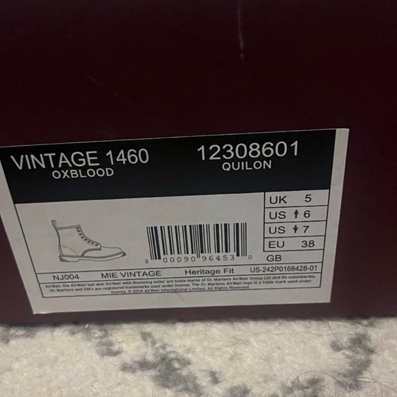 Vintage oxblood dr martens 1460 - Picture 4 of 6